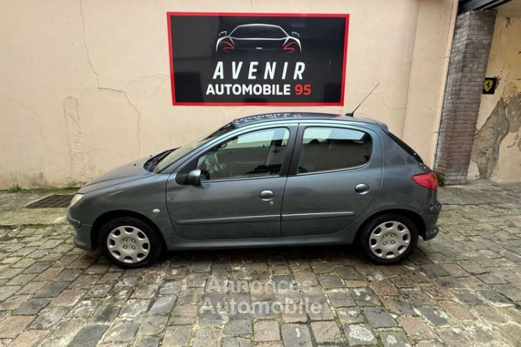 Peugeot 206 1.4L HDI 70cv pack XBOX 360 - <small></small> 3.490 € <small>TTC</small> - #1