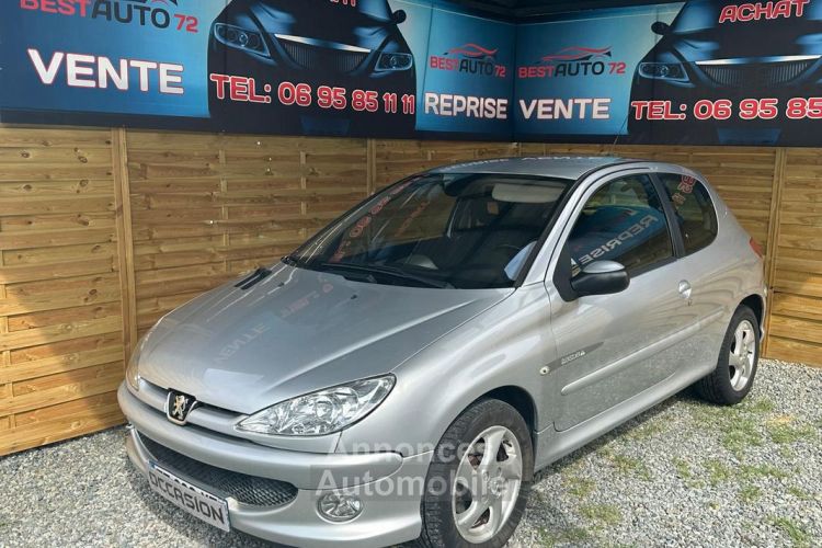 Peugeot 206 1.6 HDi Quiksilver  110CH - <small></small> 2.990 € <small>TTC</small> - #1