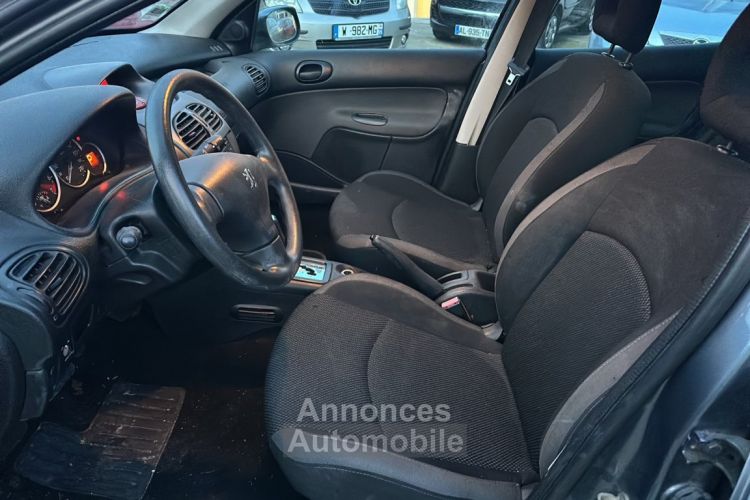 Peugeot 206 1.6e 16v Trendy BVA - <small></small> 5.990 € <small>TTC</small> - #14