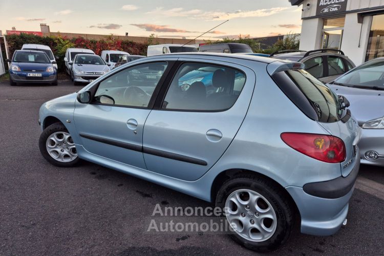 Peugeot 206 1l4 Essence 90ch 5 Portes - <small></small> 4.990 € <small>TTC</small> - #3