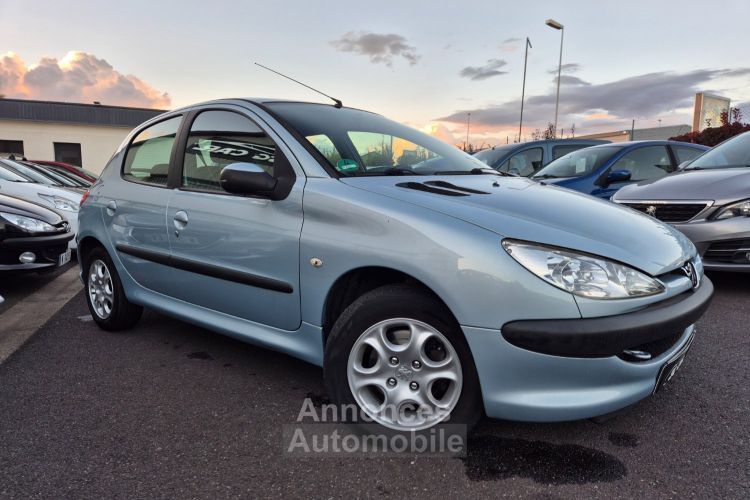 Peugeot 206 1l4 Essence 90ch 5 Portes - <small></small> 4.990 € <small>TTC</small> - #4