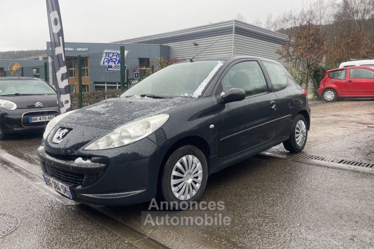 Peugeot 206 206+ 1.1i - 8V - <small></small> 3.990 € <small>TTC</small> - #1