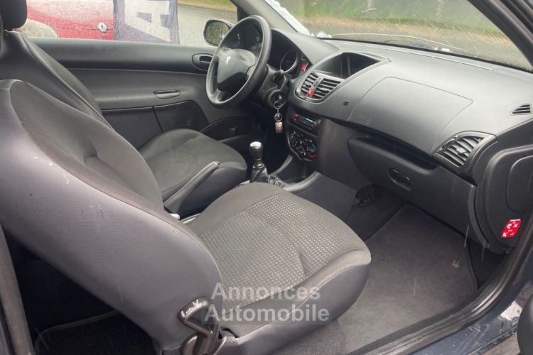 Peugeot 206 206+ 1.1i - 8V - <small></small> 3.990 € <small>TTC</small> - #5