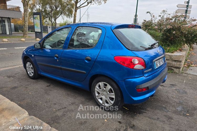 Peugeot 206 206+ 1.1l 60ch 27 000km GARANTIE - <small></small> 4.990 € <small>TTC</small> - #5