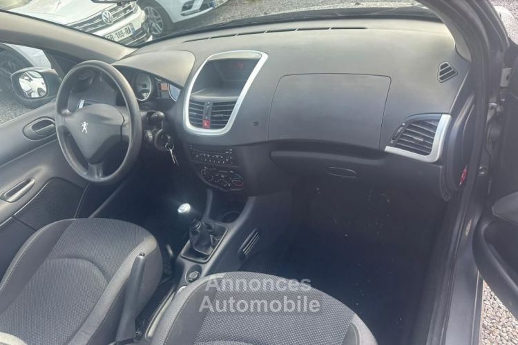 Peugeot 206 206+ 1.4e 75ch Urban 5P distribution neuve -24000 KM - <small></small> 5.500 € <small>TTC</small> - #9