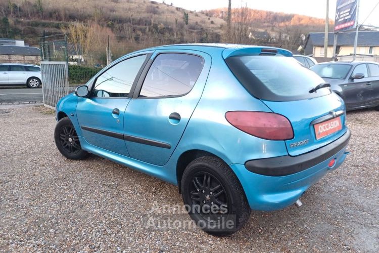 Peugeot 206 206, 1,4 i, 75 CH - <small></small> 2.500 € <small>TTC</small> - #5