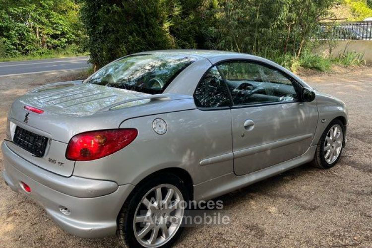 Peugeot 206 CC boîte automatique - <small></small> 3.990 € <small>TTC</small> - #2