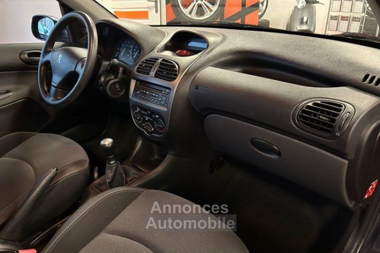 Peugeot 206 Phase II PACK FILOU PLAISIR 1.4I 75 cv Garantie 12 mois - <small></small> 4.990 € <small>TTC</small> - #4