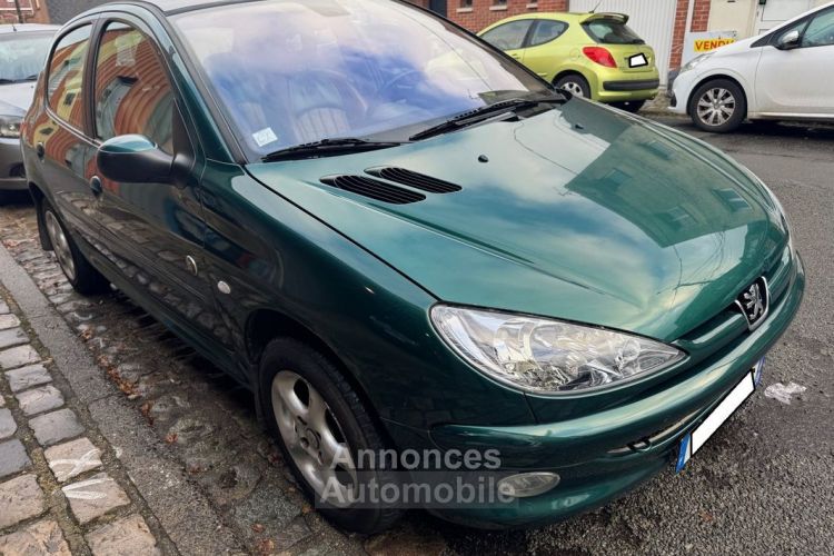 Peugeot 206 roland garros 1.4 i essence 75 boite automatique - <small></small> 4.590 € <small>TTC</small> - #2