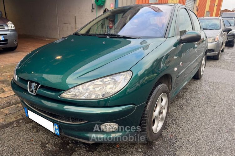 Peugeot 206 roland garros 1.4 i essence 75 boite automatique - <small></small> 4.590 € <small>TTC</small> - #4