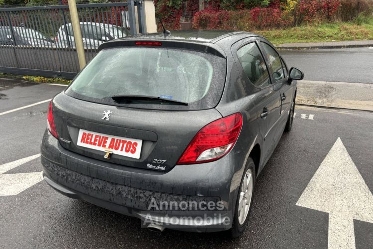 Peugeot 207  1.4 VTi 16v Premium 5p - <small></small> 5.490 € <small>TTC</small> - #6