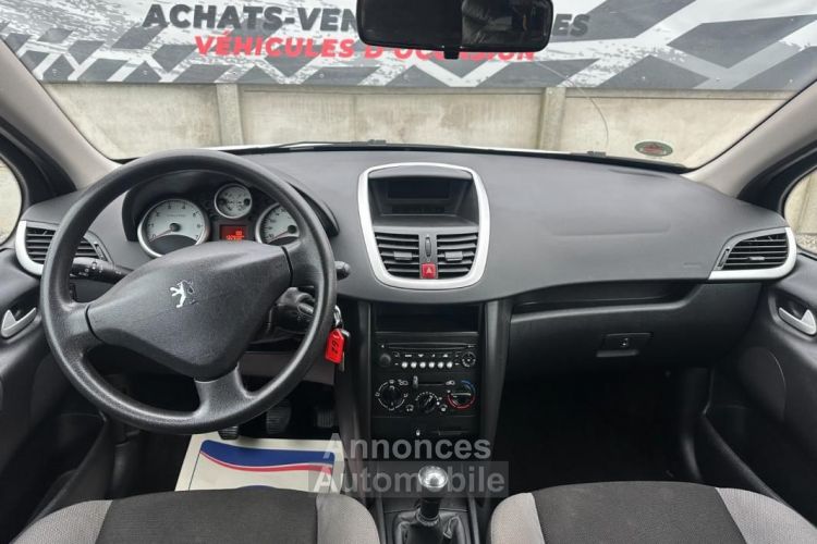 Peugeot 207 120 CH - <small></small> 3.990 € <small>TTC</small> - #11