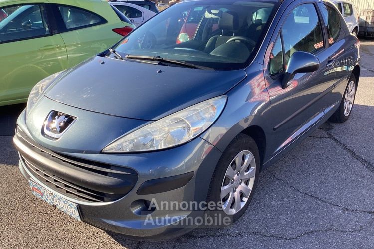 Peugeot 207 1.4  Urban - <small></small> 4.250 € <small>TTC</small> - #2