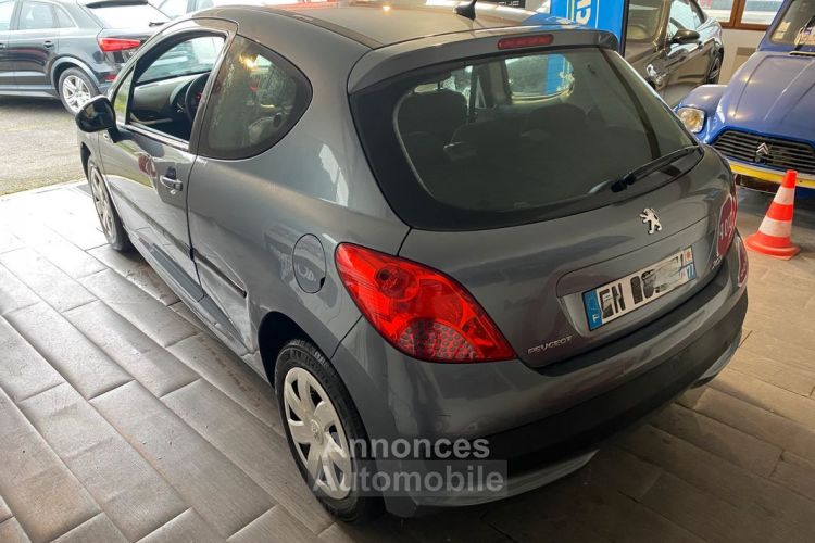 Peugeot 207 1.4 16v 75 trendy 3 portes - <small></small> 3.990 € <small>TTC</small> - #2