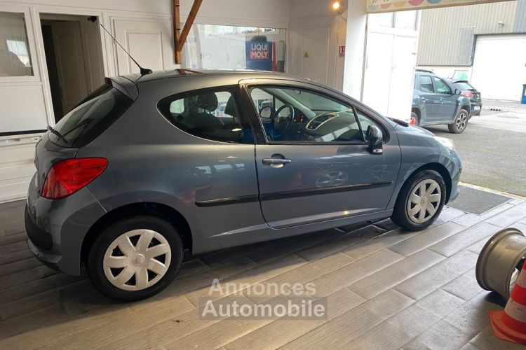 Peugeot 207 1.4 16v 75 trendy 3 portes - <small></small> 3.990 € <small>TTC</small> - #3