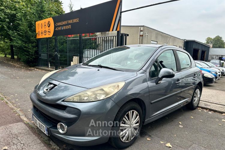 Peugeot 207 1.4 75 URBAN 5P - <small></small> 4.495 € <small>TTC</small> - #1