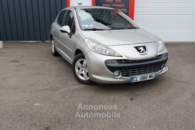 Peugeot 207 1.4 95 ch Finition PRENIUM CRIT AIR 2 5 PORTES - <small></small> 4.290 € <small>TTC</small> - #2