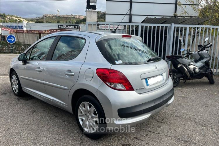 Peugeot 207 1.4 hdi 70 cv - <small></small> 5.490 € <small>TTC</small> - #4