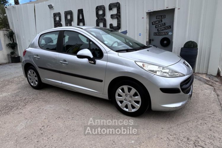 Peugeot 207 1.4 HDi BERLINE Style PHASE 1 - <small></small> 6.490 € <small>TTC</small> - #1