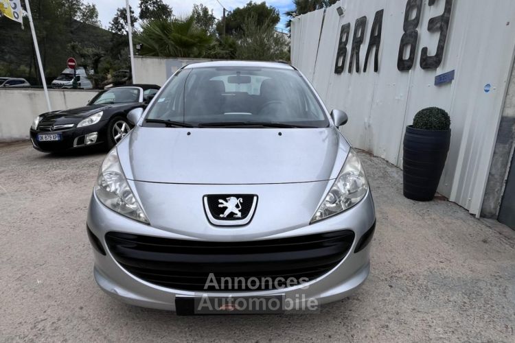 Peugeot 207 1.4 HDi BERLINE Style PHASE 1 - <small></small> 6.490 € <small>TTC</small> - #2