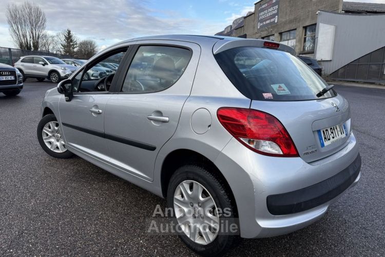 Peugeot 207 1.4 PREMIUM 5P - <small></small> 6.490 € <small>TTC</small> - #2