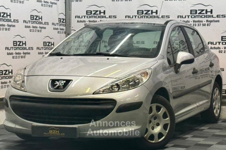 Peugeot 207 1.4 URBAN 5P - <small></small> 6.990 € <small>TTC</small> - #1