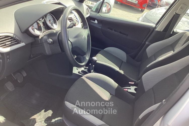 Peugeot 207 1.4 Urban Move - <small></small> 5.210 € <small>TTC</small> - #9