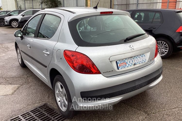 Peugeot 207 1.4 Urban Move - <small></small> 5.750 € <small>TTC</small> - #10