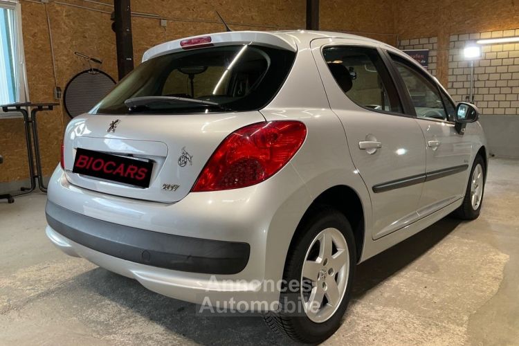 Peugeot 207 1.4 Urban Nove - <small></small> 5.970 € <small>TTC</small> - #2