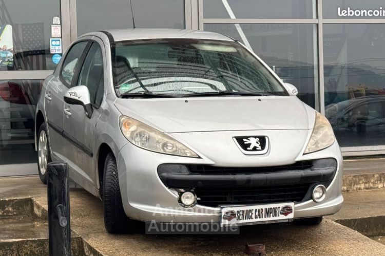 Peugeot 207 1.4 VTi 16v 95ch Pack - <small></small> 4.490 € <small>TTC</small> - #2