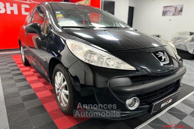 Peugeot 207 1.4 VTi 16V 95ch Premium Pack - <small></small> 3.990 € <small>TTC</small> - #3