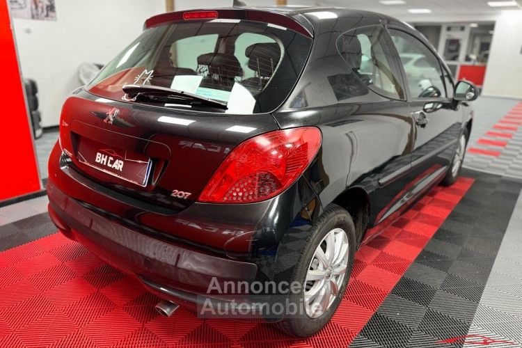 Peugeot 207 1.4 VTi 16V 95ch Premium Pack - <small></small> 3.990 € <small>TTC</small> - #6