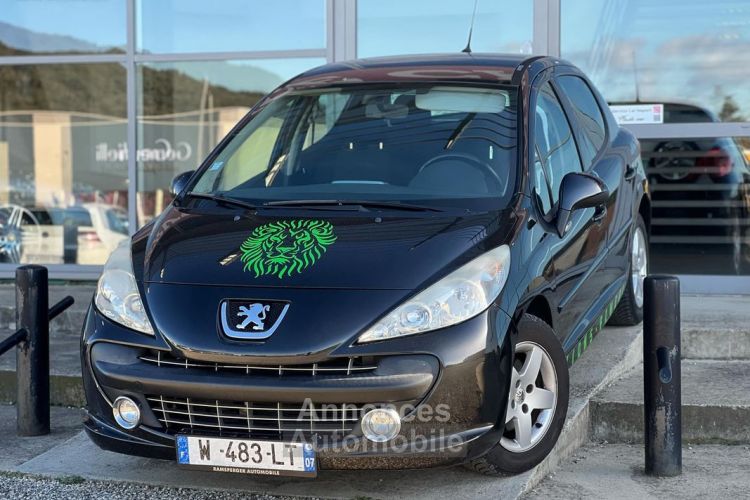 Peugeot 207 1.4 VTi 16v 95ch Sport Pack - <small></small> 4.990 € <small>TTC</small> - #1