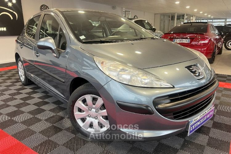 Peugeot 207 1.4 VTi 16V 95ch Trendy - <small></small> 6.990 € <small>TTC</small> - #4