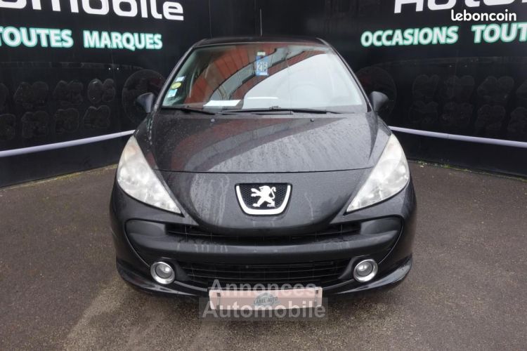 Peugeot 207 1.4 VTi 16V 95ch Trendy - <small></small> 3.990 € <small>TTC</small> - #16