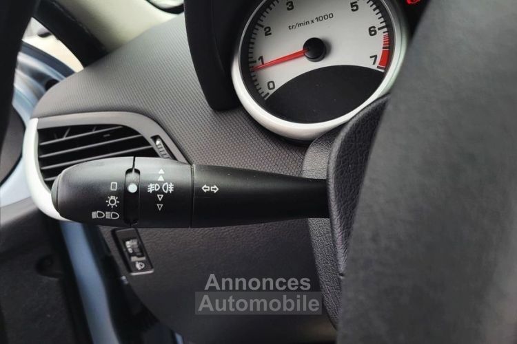 Peugeot 207 1.4 VTI 16V ACTIVE 5P - <small></small> 6.990 € <small>TTC</small> - #11