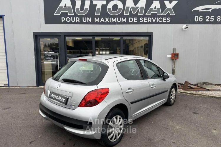 Peugeot 207 1.4 VTi 16V BERLINE Style PHASE 1 - <small></small> 5.490 € <small>TTC</small> - #2