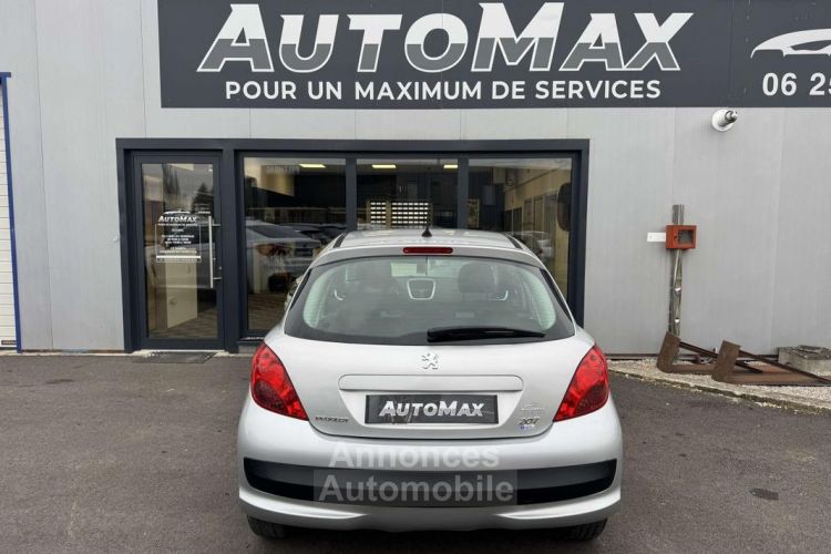 Peugeot 207 1.4 VTi 16V BERLINE Style PHASE 1 - <small></small> 5.490 € <small>TTC</small> - #4