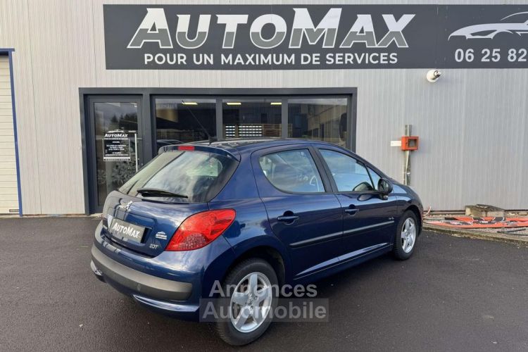 Peugeot 207 1.4 VTi 16V BERLINE Trendy PHASE 1 - <small></small> 4.990 € <small>TTC</small> - #2