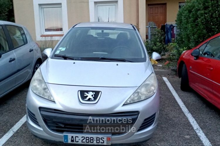 Peugeot 207 1.4 VTI 16V PREMIUM 5P - <small></small> 5.490 € <small>TTC</small> - #3