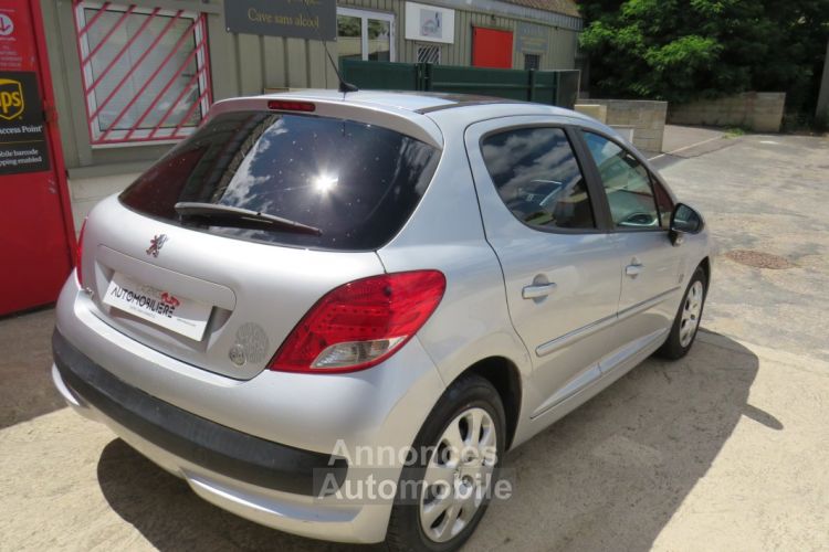 Peugeot 207 1.4 VTI 95 SERIE 64 5P - <small></small> 4.990 € <small>TTC</small> - #6