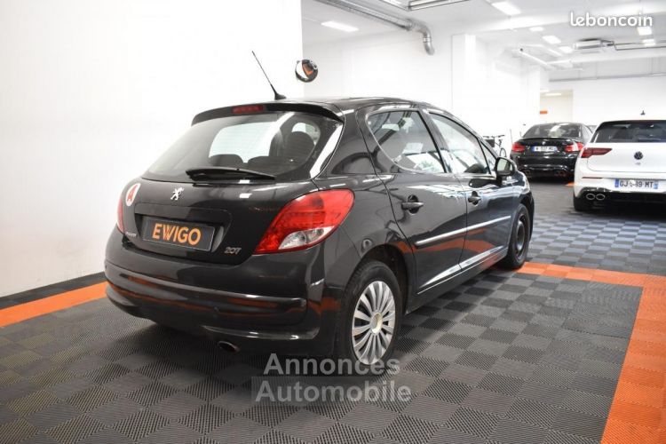 Peugeot 207 1.4 VTI 95ch PREMIUM RADAR DE RECUL ECRAN NUMERIQUE IDEAL JEUNE CONDUCTEUR GARANTIE... - <small></small> 3.990 € <small>TTC</small> - #4