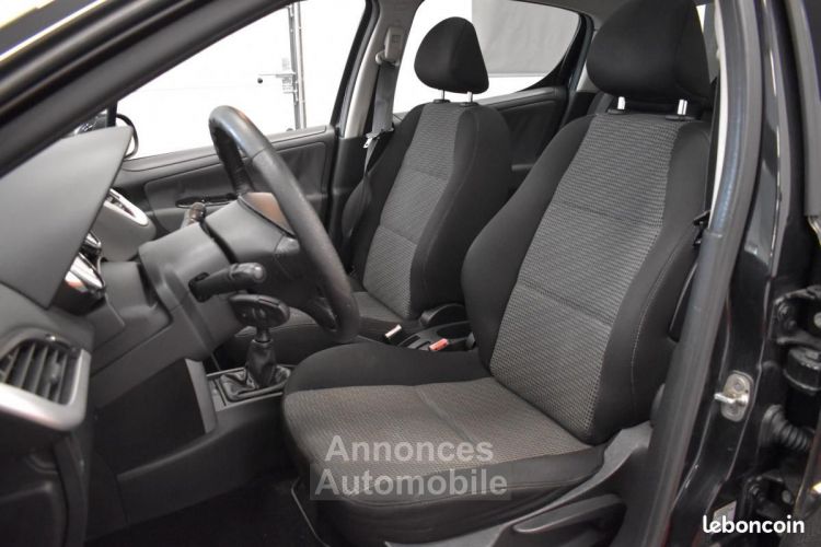 Peugeot 207 1.4 VTI 95ch PREMIUM RADAR DE RECUL ECRAN NUMERIQUE IDEAL JEUNE CONDUCTEUR GARANTIE... - <small></small> 3.990 € <small>TTC</small> - #7