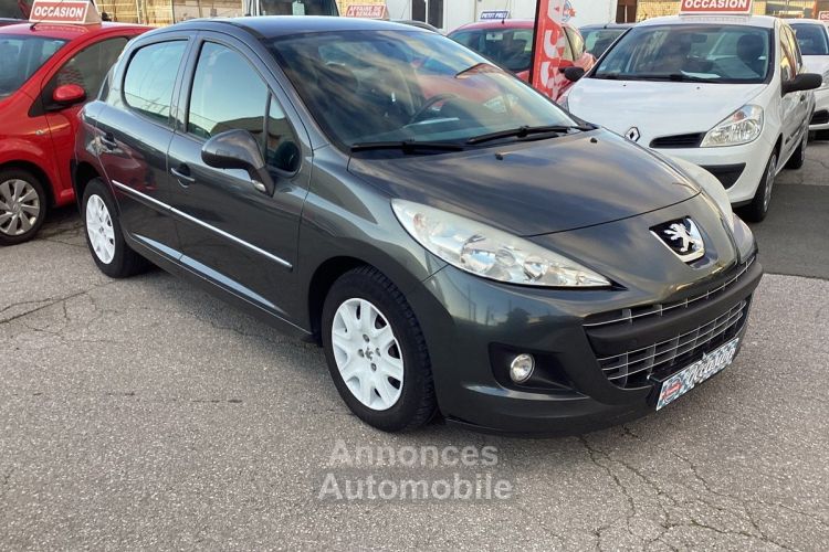 Peugeot 207 1.4 VTI Tendance - <small></small> 5.950 € <small>TTC</small> - #1