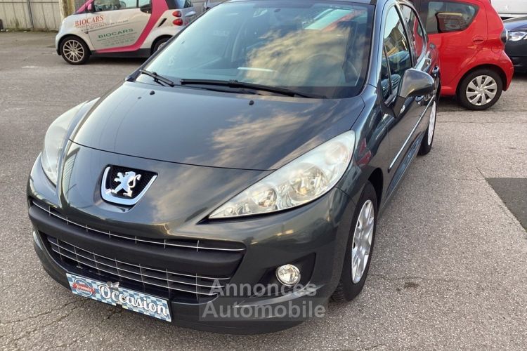 Peugeot 207 1.4 VTI Tendance - <small></small> 5.950 € <small>TTC</small> - #3