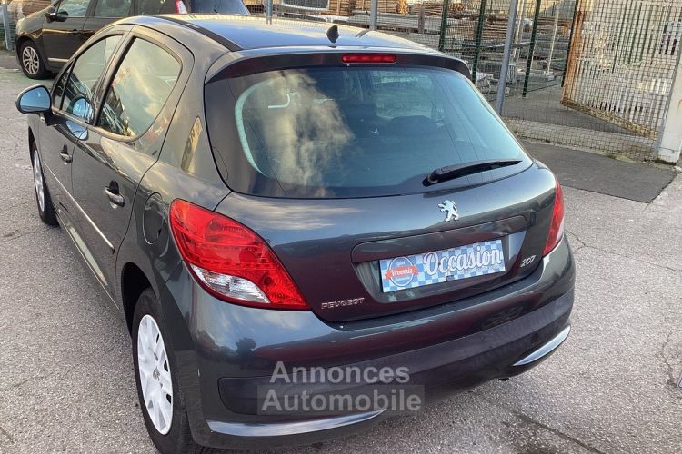 Peugeot 207 1.4 VTI Tendance - <small></small> 5.950 € <small>TTC</small> - #6