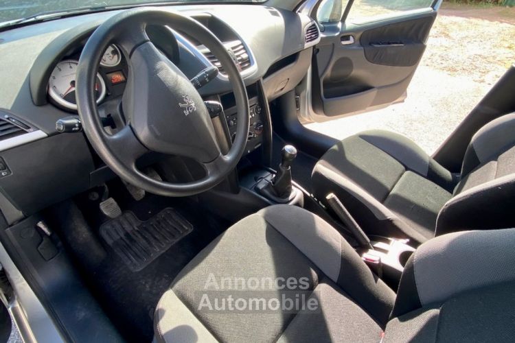 Peugeot 207 1.4e 75ch Urban - <small></small> 3.990 € <small>TTC</small> - #12