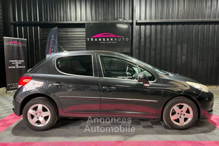 Peugeot 207 1.4e 90ch premium 2-tronic - <small></small> 6.490 € <small>TTC</small> - #2