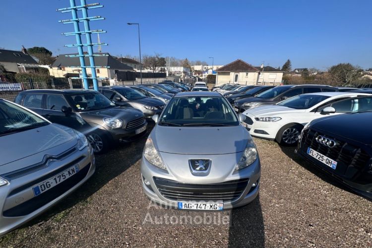 Peugeot 207 1.4e 90ch Premium 2-tronic - <small></small> 6.000 € <small>TTC</small> - #1