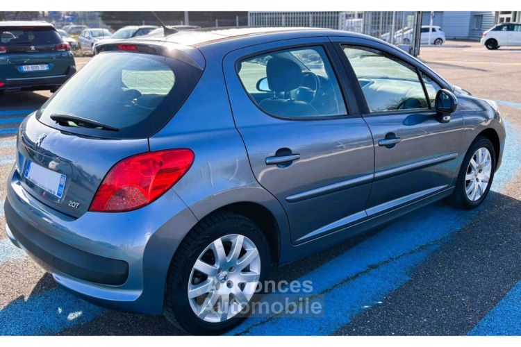 Peugeot 207 1.4i Exécutive - <small></small> 4.990 € <small>TTC</small> - #3